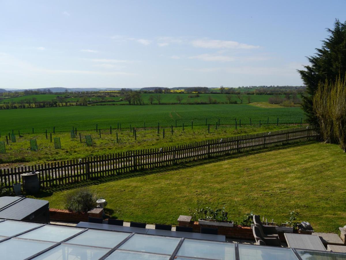 South View Country House Sleeps 12 - Hot Tub - Views Henley-in-Arden Екстер'єр фото