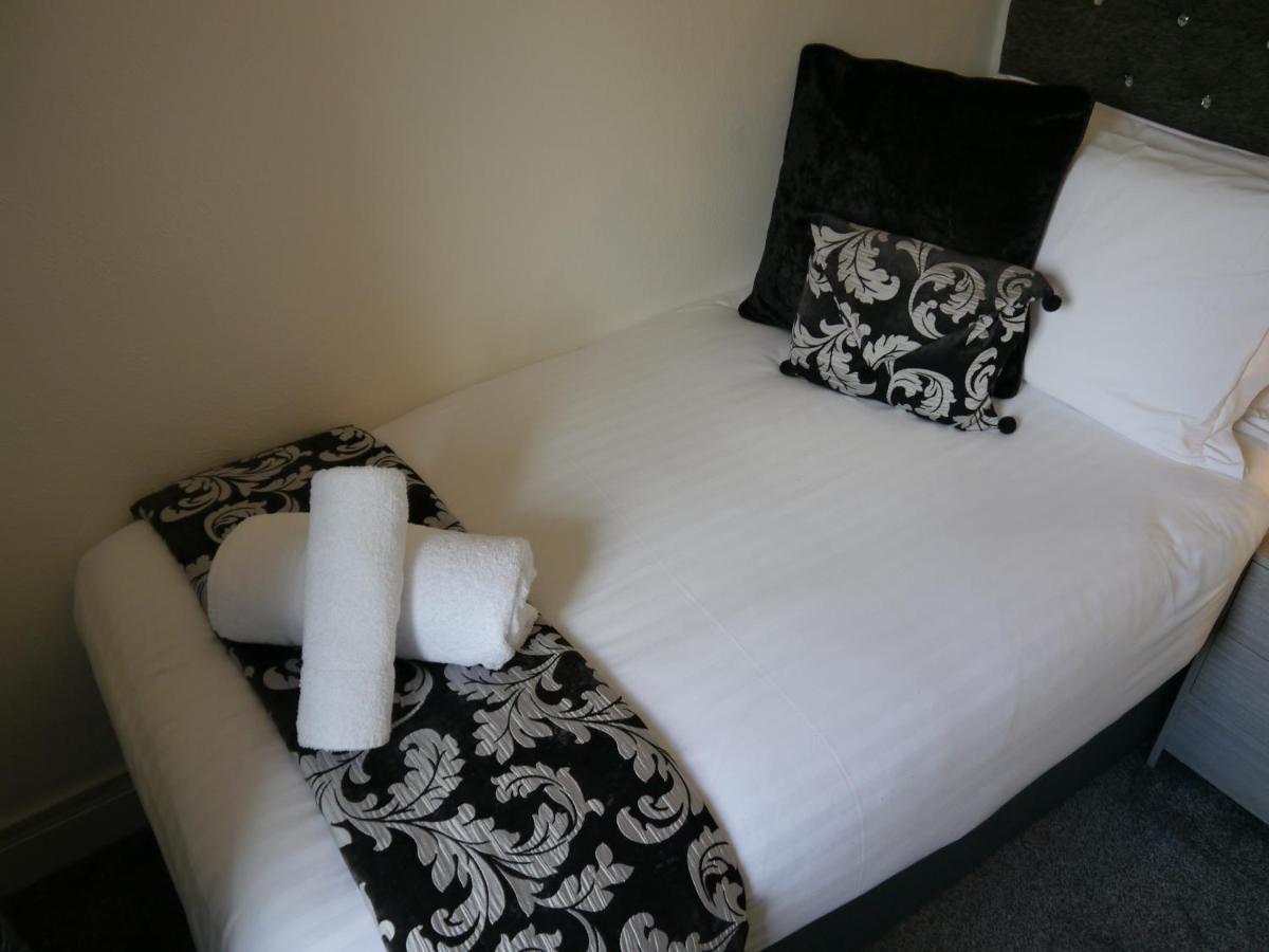 South View Country House Sleeps 12 - Hot Tub - Views Henley-in-Arden Екстер'єр фото
