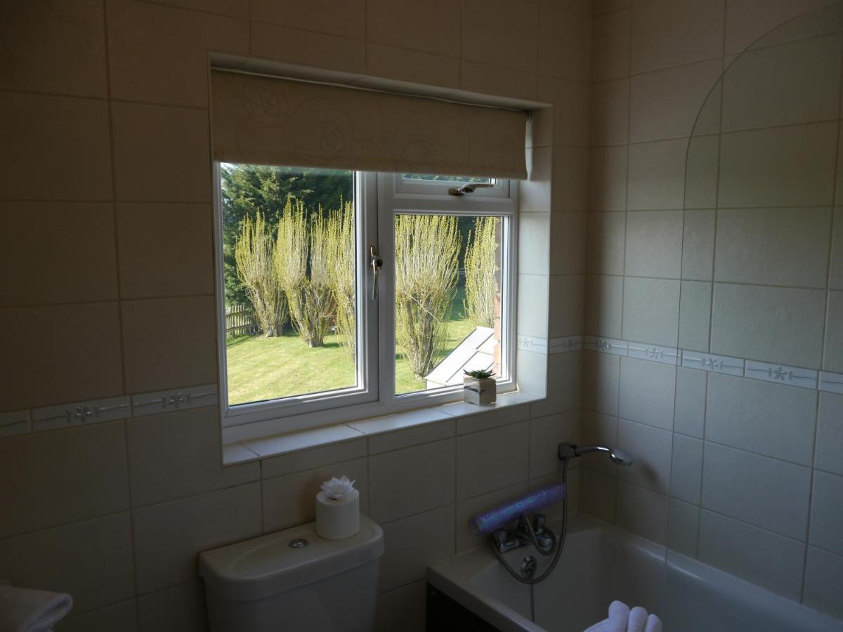 South View Country House Sleeps 12 - Hot Tub - Views Henley-in-Arden Екстер'єр фото