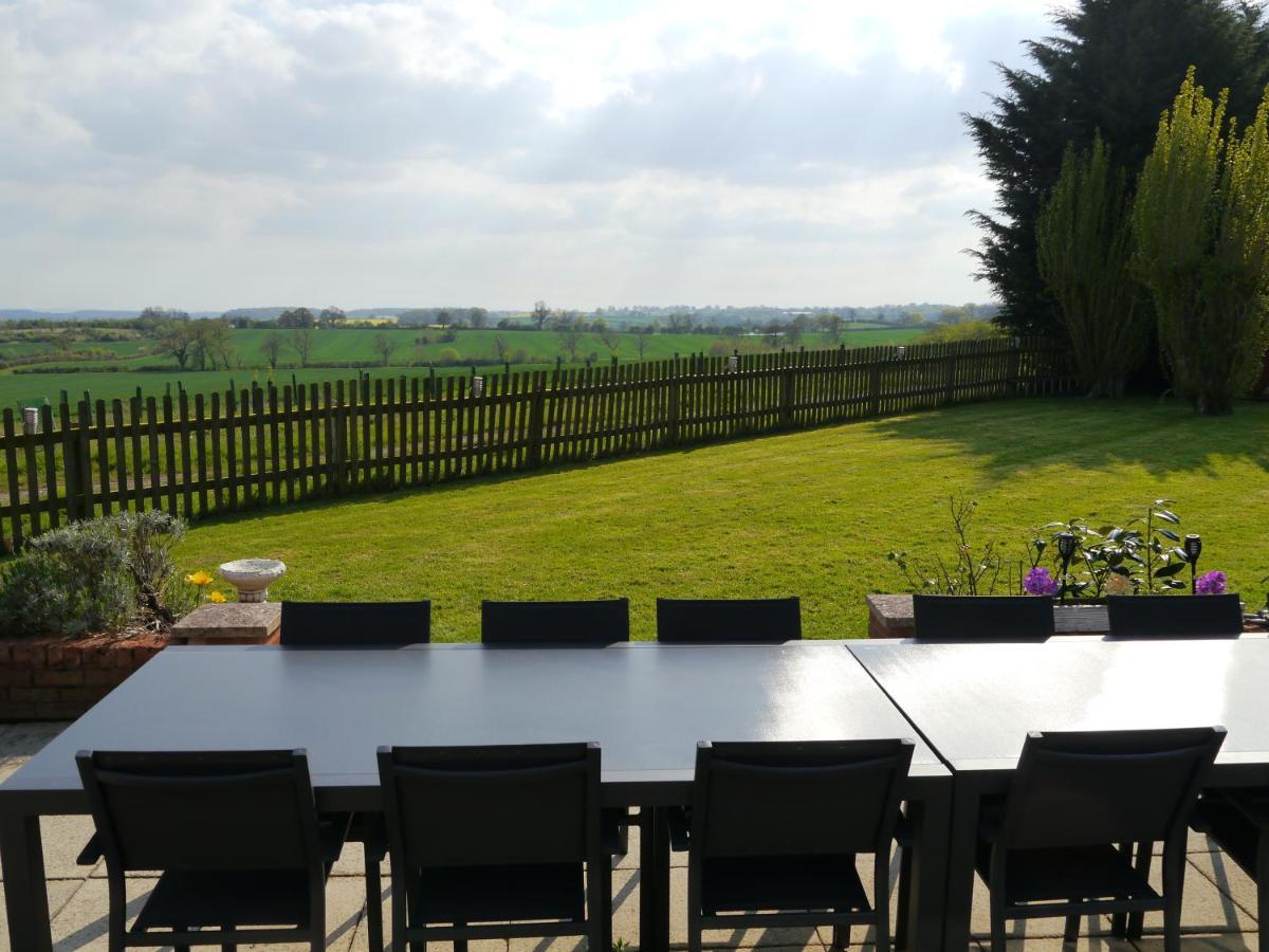 South View Country House Sleeps 12 - Hot Tub - Views Henley-in-Arden Екстер'єр фото